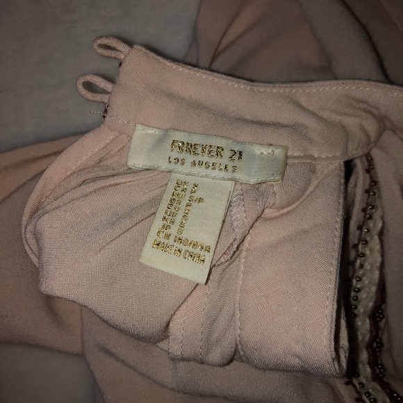 Cold shoulder top with beaded neck line - Picture 4 of 4